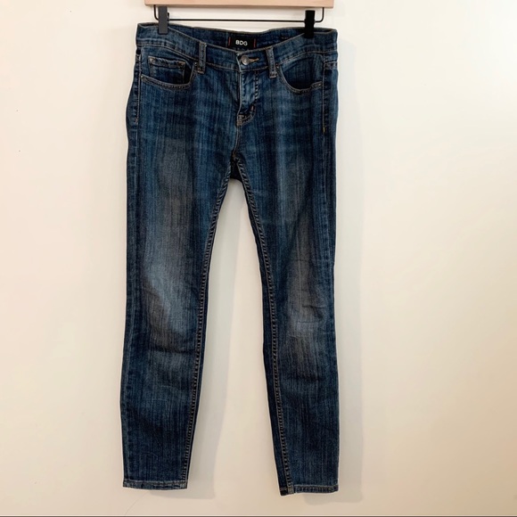 🌸BDG Mid Rise Cigarette Ankle Dark Wash Jean - Picture 1 of 8